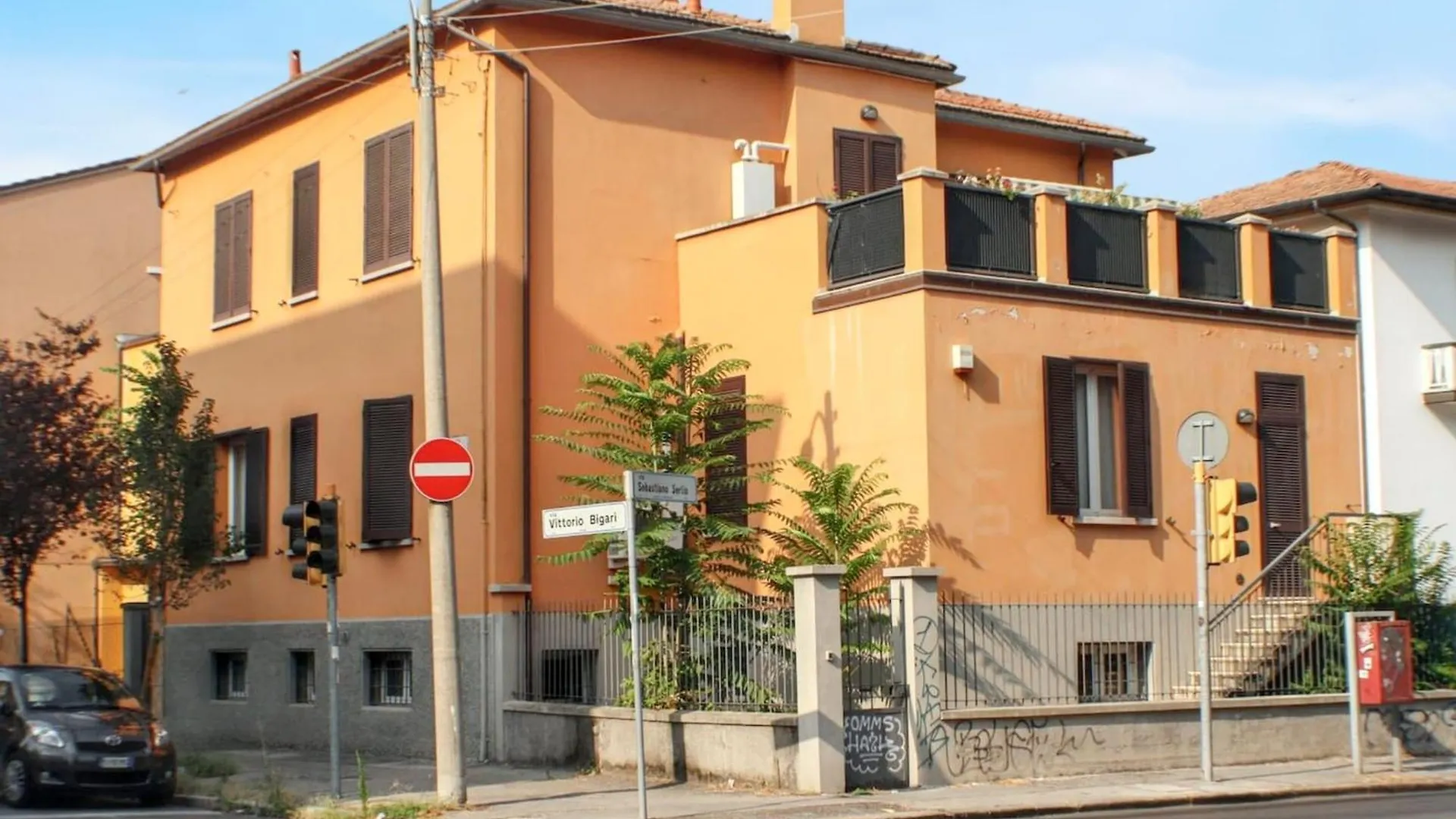 Spacious Apartment In The Heart Of Bologna - 2 Bedrooms location